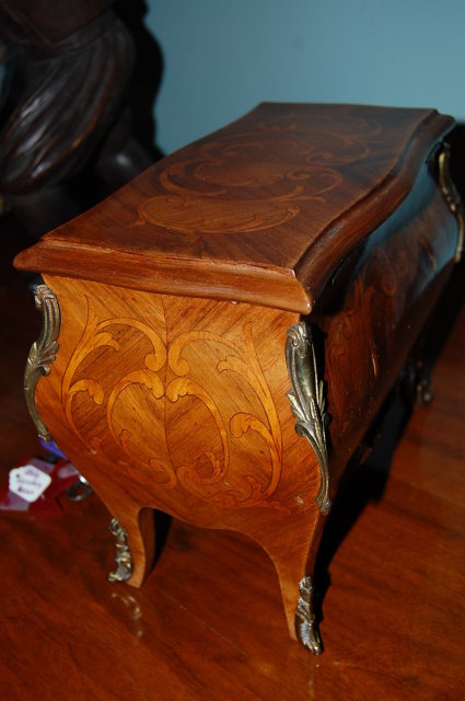 Rare French Kingwood Inlaid Jewelry Box