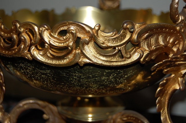 French Done' Bronze Centerpiece