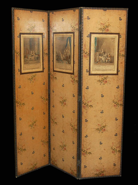 Vintage French Dressing Screen