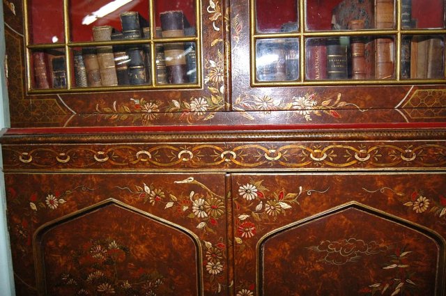 Chinoiserie Corner Cabinet