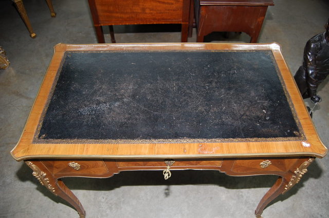 French Bureau Plat