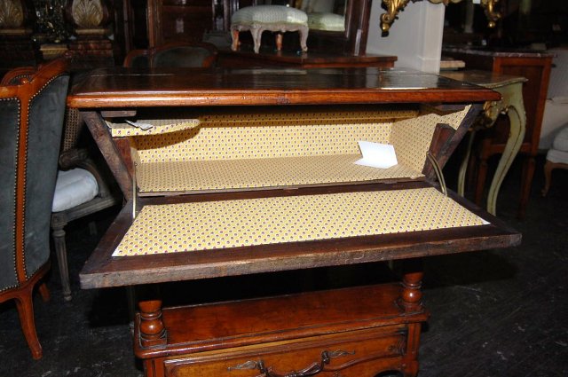 18th Century French Petrin