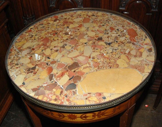 Grosfeld House Bouillotte Table