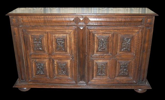 18th Century Italian Walnut Credenza