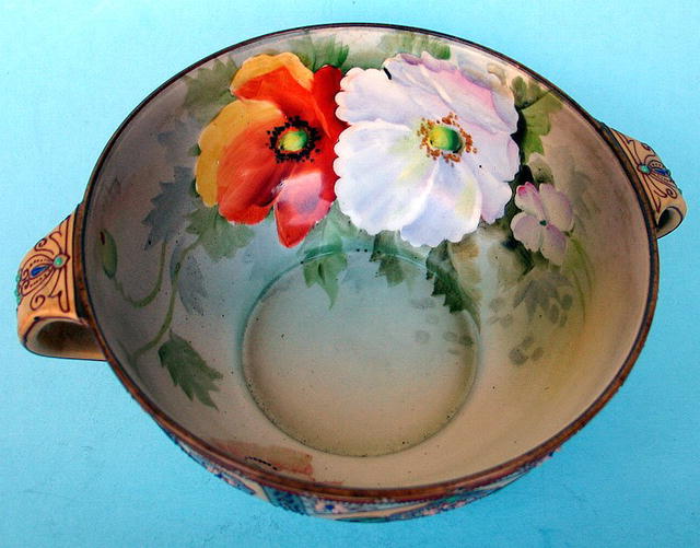 VERY NICE NIPPON JAPAN NORITAKE MORIAGE BOWL FLORAL