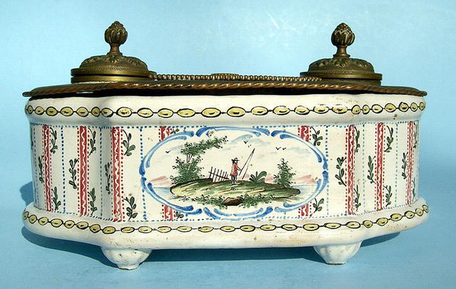 Great 17/18th Century Majolica Inkwell French Very Cool