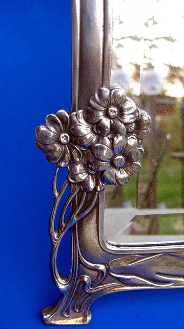 OUTSTANDING PEWTER ART NOUVEAU MIRROR ROYAL DUTCH