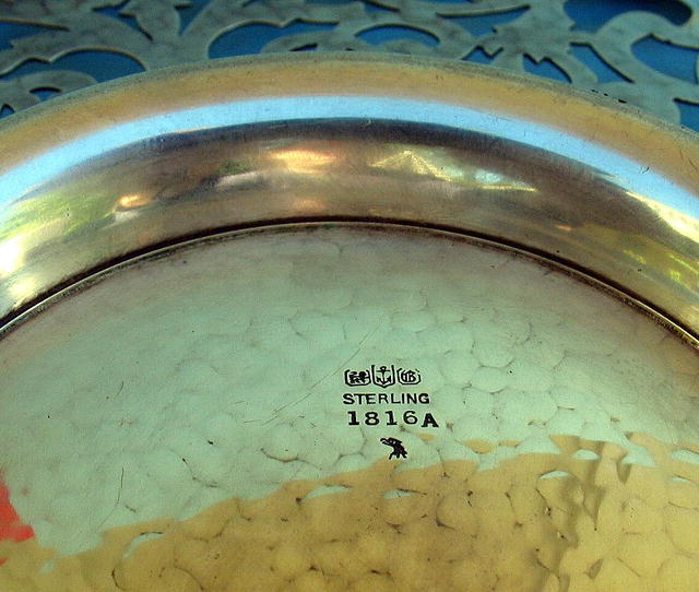 GORHAM STERLING HAND HAMMERED 1914 FILIGREE FOOTED BOWL