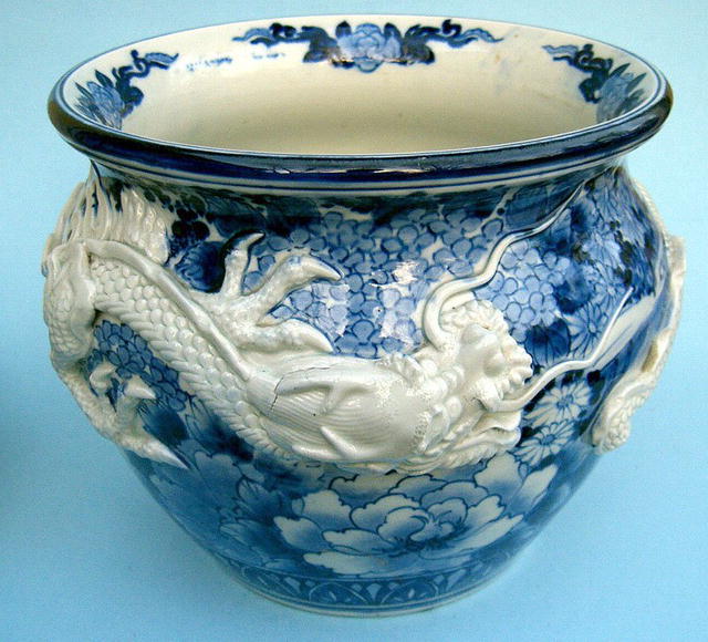 MASSIVE HIRADO SETO VASE WITH RELIEF DRAGON