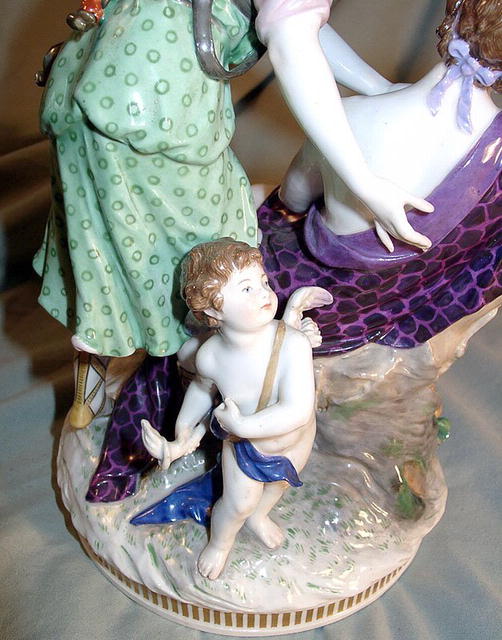 KPM MEISSEN QUALITY 3 FIGURE GROUP SIGNED