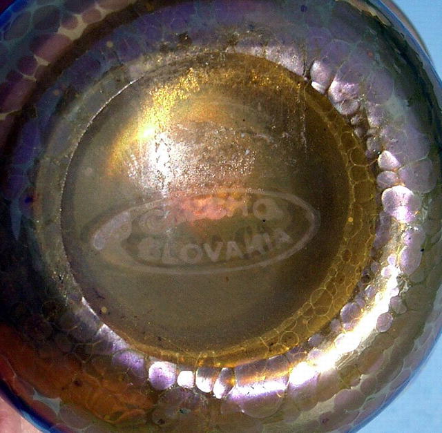 SIGNED LOETZ OIL SPOT VASE STRONG IRIDESCENCE