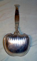 GREAT VICTORIAN / NOUVEAU STERLING PUNCH LADLE DETAIL