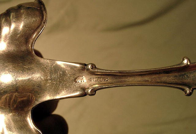 GREAT VICTORIAN / NOUVEAU STERLING PUNCH LADLE DETAIL