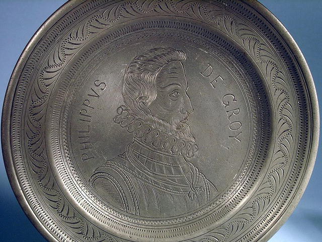 PHILLIPVS DE GROY EARLY 1700s PEWTER PLATE EXCELLENT