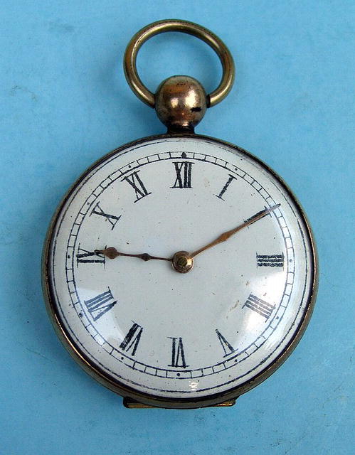 UNUSUAL HAIR POCKET WATCH / LOCKET WITH PICTURE