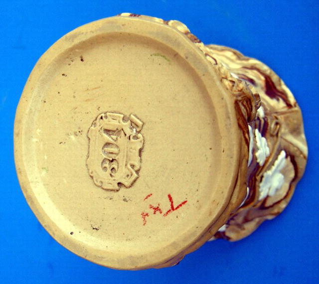 BENNINGTON SCRODDLEWARE VASE EXTREMELY RARE