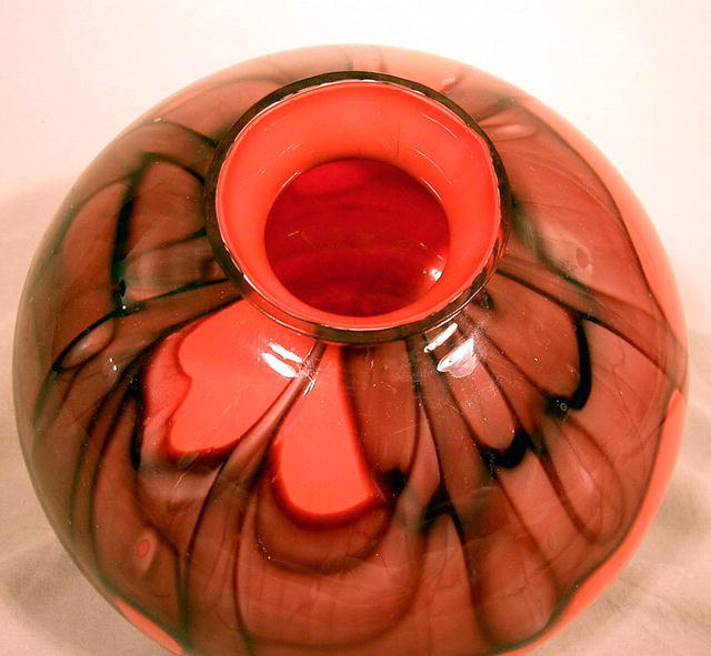 MASSIVE CZECHOSOLVAKIA FLAMED VASE INCREDIBLE COLORS