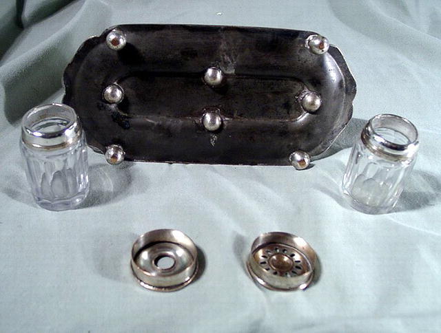 19th Century INKSTAND W/SANDER SILVER PLATE / SHEFFIELD