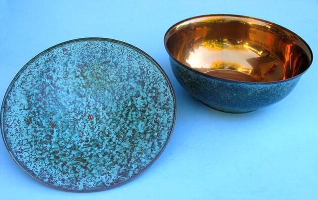 CARL SORENSON BOWL WITH GRAPE TOP PERFECT CONDITION