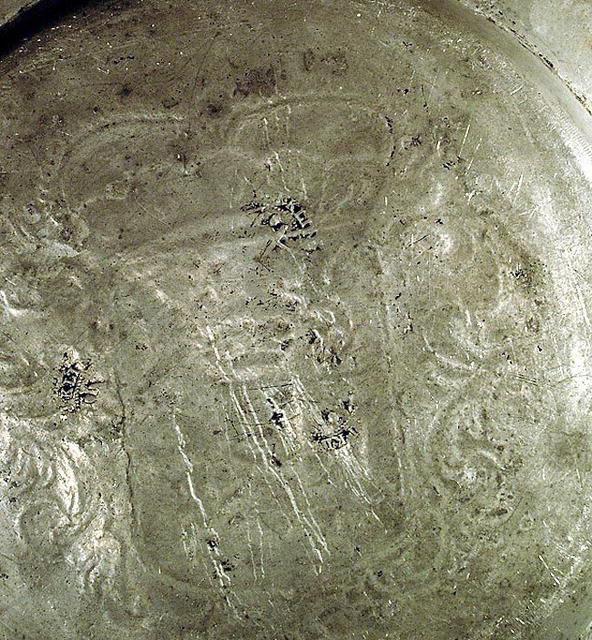 DATED PEWTER BIRTH PLATE 1713 FAMILY CREST NICE