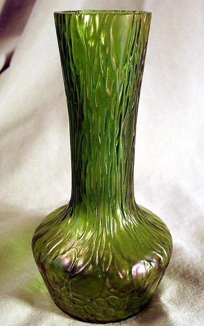 SIGNED LOETZ AUSTRIA RUSTICANA VASE