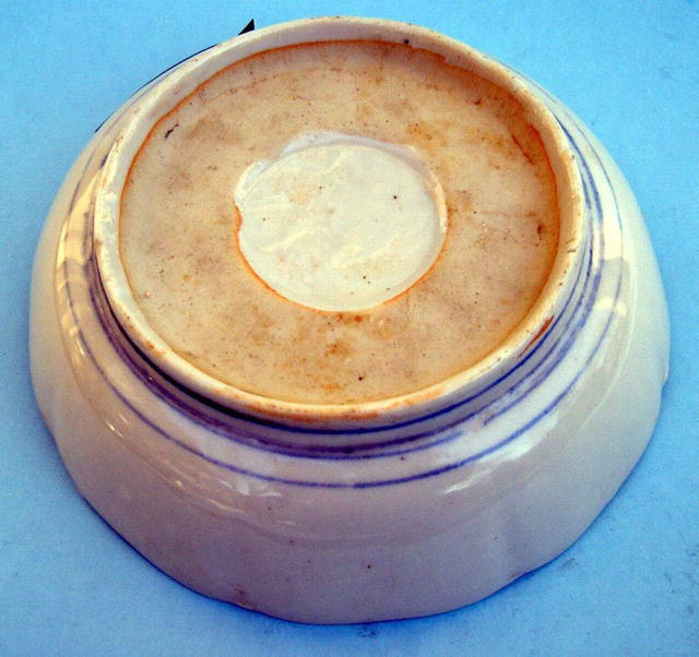 EARLY JAPANESE IMARI / ARITA BOWL 18TH / 19TH CENTURY