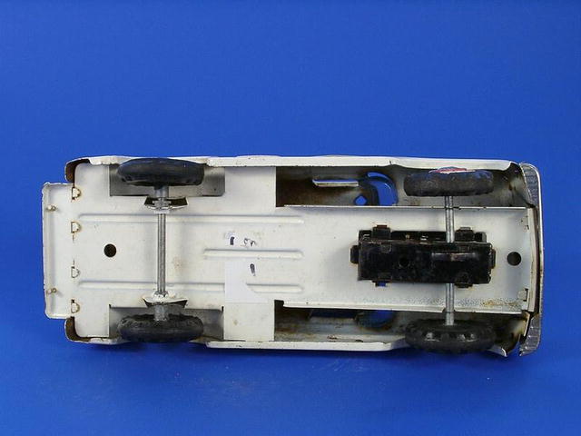 MARX WYANDOTTE JAPAN FRICTION AMBULANCE