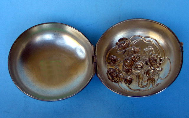FANTASTIC STERLING ART NOUVEAU SOAP OR POWDER HOLDER