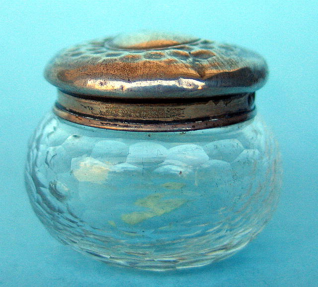 EXCELLENT HAND HAMMERED LOOK GLASS STERLING COVERED