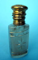 NICE VICTORIAN SCENT PERFUME BOTTLE GILT LID CUT GLASS