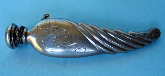 STERLING VICTORIAN SCENT LAYDOWN PERFUME ST. AUGUSTINE