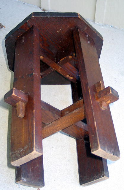 MISSION OAK ARTS AND CRAFTS TENDONED TABLE