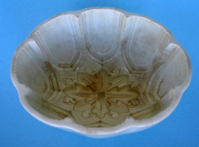 19th CENTURY WEDGWOOD MOULD MOLD PUDDING JELLO