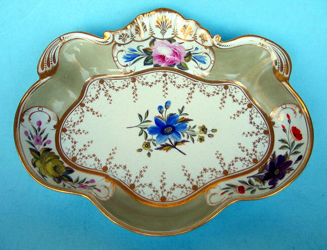 SIGNED CHAMBERLAIN'S WORCESTER DR. WALL DESSERT PLATE