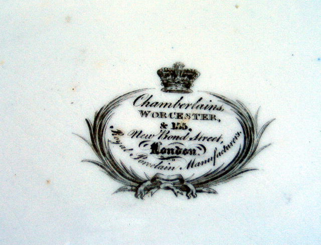 SIGNED CHAMBERLAIN'S WORCESTER DR. WALL DESSERT PLATE