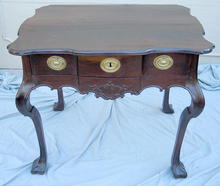 INCREDIBLE CHIPPENDALE DESK / TABLE 18th C AMERICAN