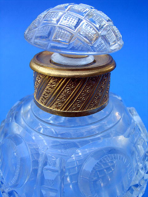 EARLY CUT GLASS INKWELL / PERFUME SCENT BOTTLE