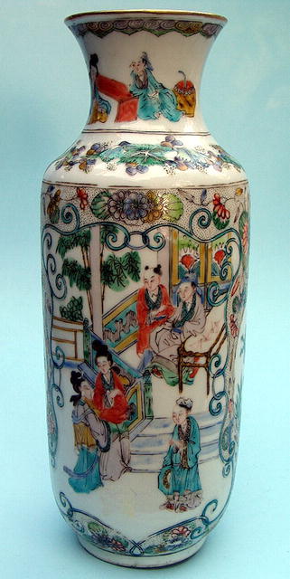 FINE QING CHINESE KANGXI FAMILLE VERTE VASE c1700