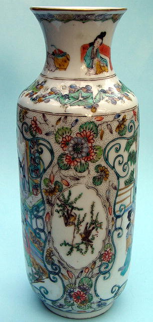 FINE QING CHINESE KANGXI FAMILLE VERTE VASE c1700
