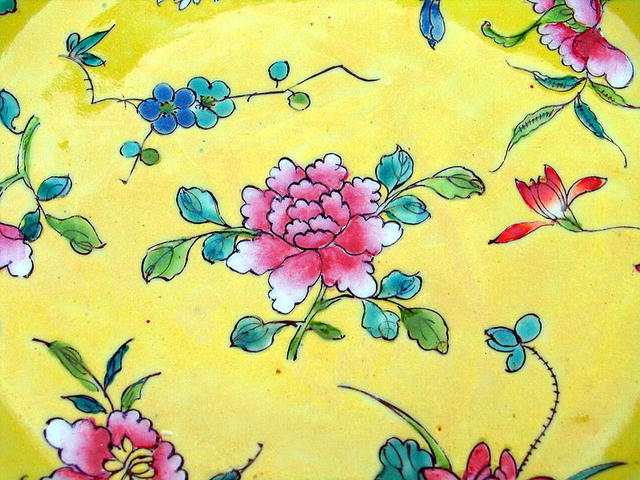 FINE CHINESE REPUBLIC QING PERIOD CHINA YELLOW PLATE