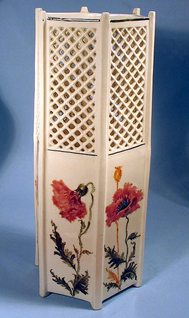 FINE ROYAL VIENNA TURN RETICULATED VASE ART NOUVEAU