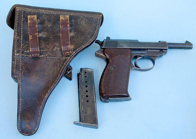 NAZI GERMAN WALTHER P38 WITH EXTRA CLIP LUGER HOLSTER