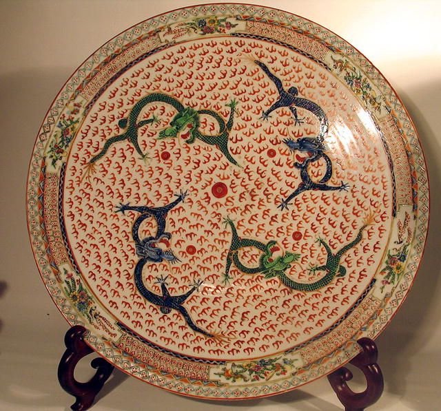FINE 18c PAIR CHINESE QING CHARGER EXPORT 5 TOE