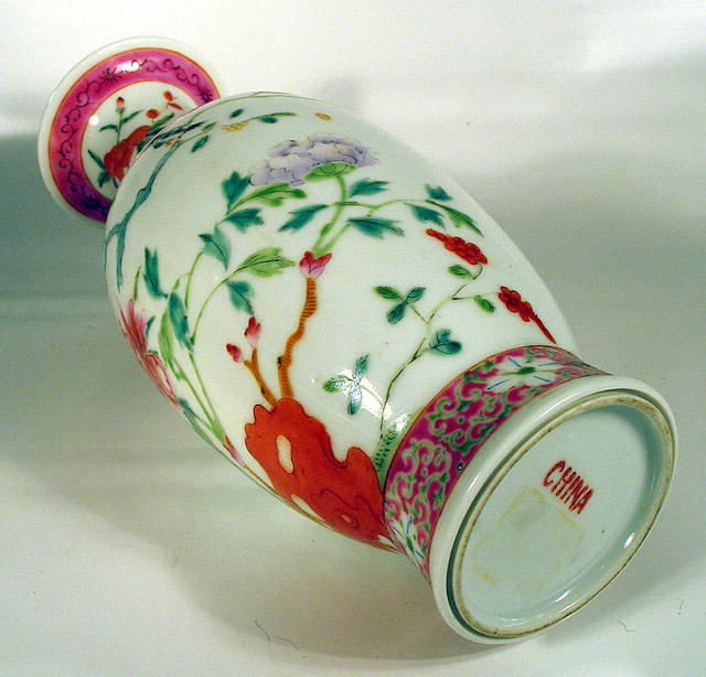 NICE CHINESE FAMILLE ROSE QING REPUBLIC PERIOD VASE