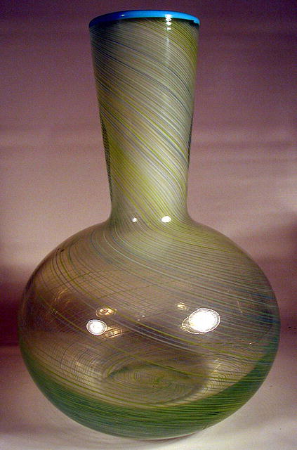 QUALITY MURANO THREADED VASE VENINI SEGUSO ERA