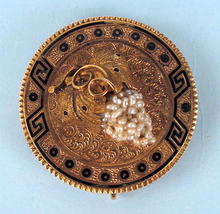 VICTORIAN 14K BROOCH PIN WITH PEARLS GRAPES