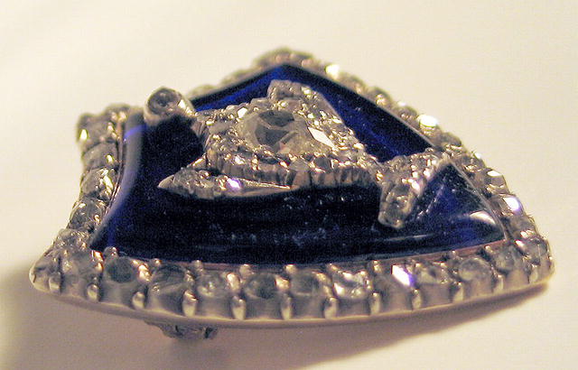 GEORGIAN VERRE EGLOMISE BROOCH 70 DIAMONDS 2+ CARATS