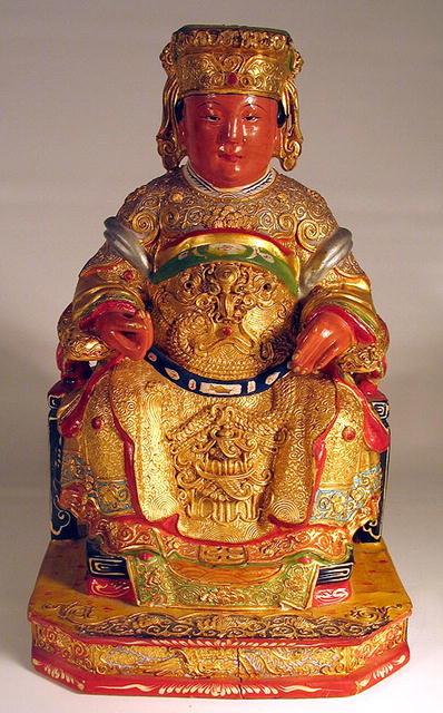 CHINESE CARVED WOOD FIGURE OF EMPEROR ON THRONE QING