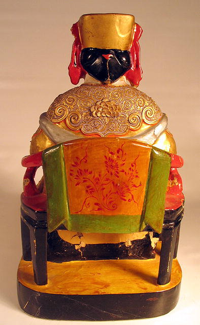 CHINESE CARVED WOOD FIGURE OF EMPEROR ON THRONE QING
