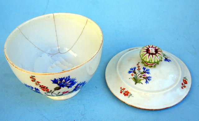 FINE MEISSEN MARCOLINI PERIOD SUGAR FLORAL DRESDEN 18c